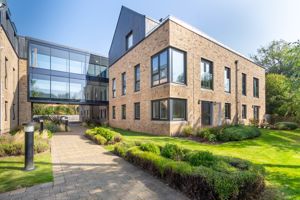 Photo 11- click for photo gallery